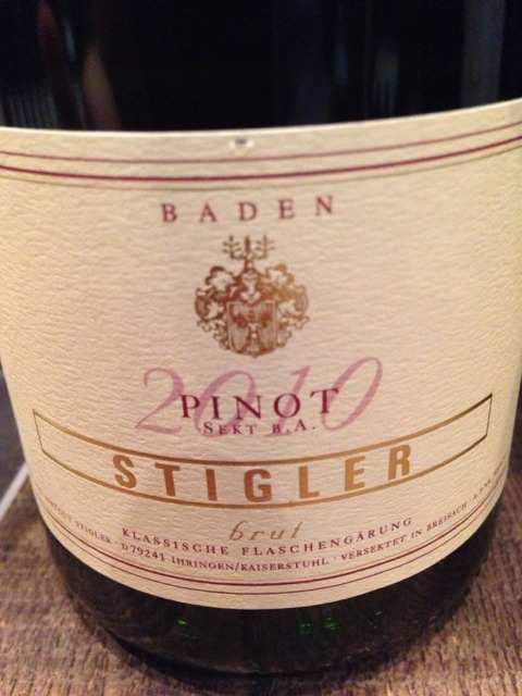 Stigler Klassische Flaschengärung Pinot Brut 2010 wine label