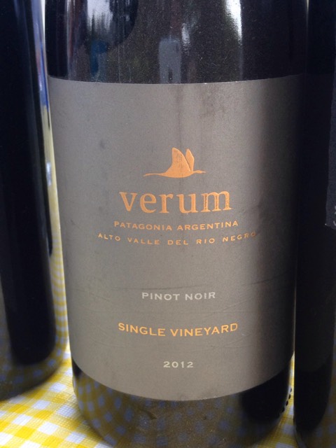 Verum Del Rio Pinot Noir Del Rio Pinot Noir Verum Pinot Noir