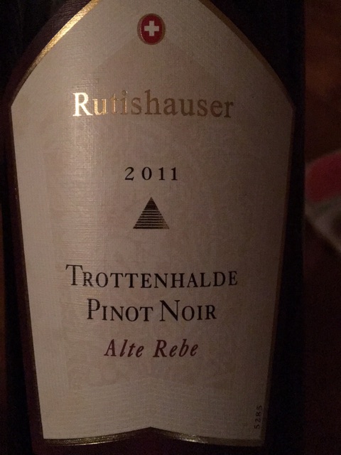 Rutishauser Trottenhalde Alte Rebe Pinot Noir | Vivino English