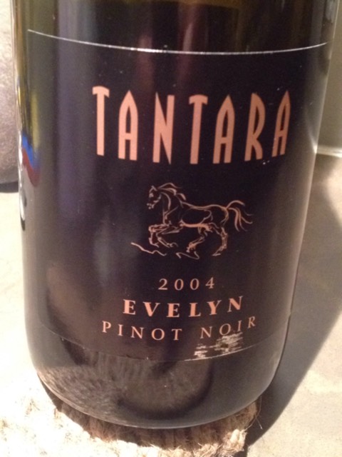 希少TANTARA 2014 Evelyn Pinot Noir Tantara Evelyn Pinot Noir | Vivino English