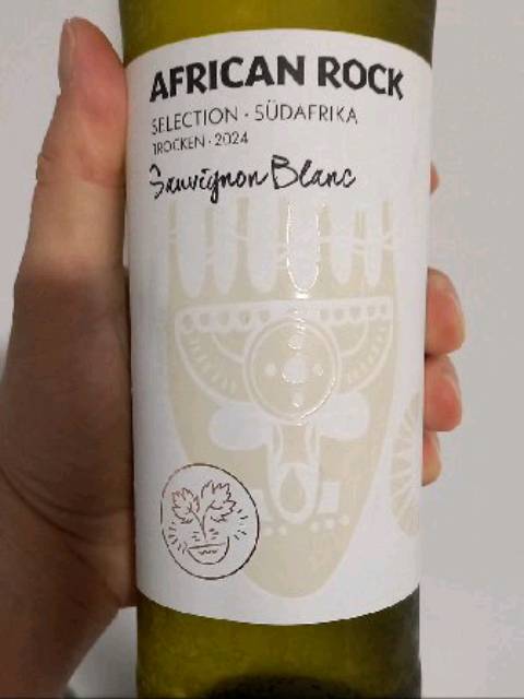 African Rock Selection Sauvignon Blanc Vivino English