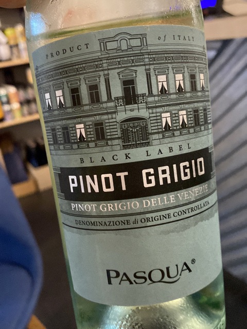 Black Label Pinot Grigio