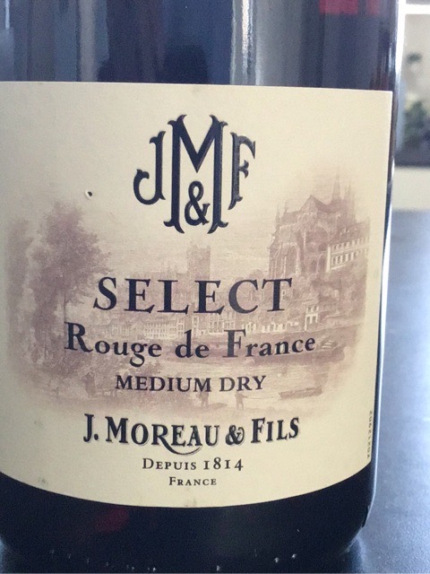J. Moreau & Fils Select Rouge de France Medium Dry | Vivino English