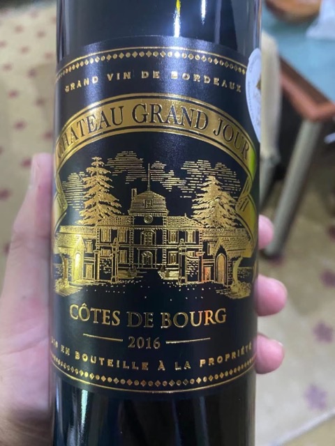 16 Chateau Grand Jour Cotes De Bourg Vivino