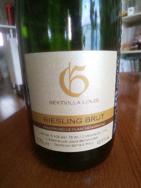 Sektvilla Louis Riesling Brut | Vivino 日本語