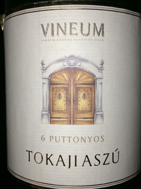 Vineum Tokaji Aszú 6 Puttonyos | Vivino 日本語