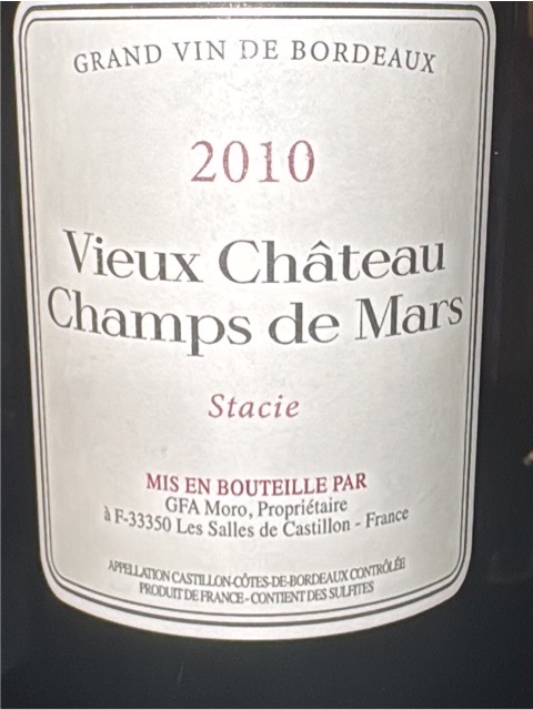 Vieux Château Champs de Mars Stacie | Vivino English