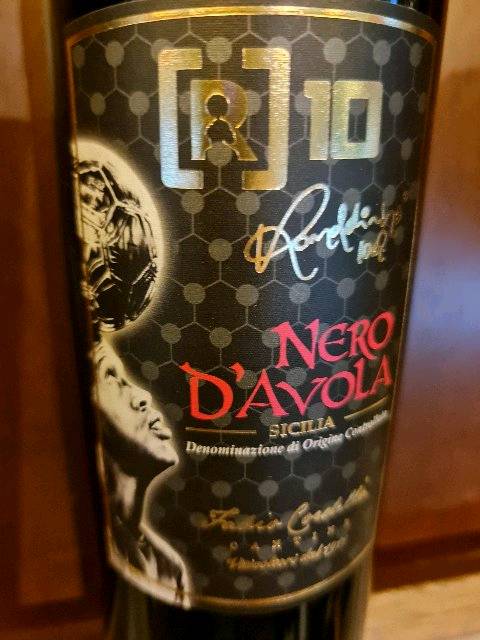 Fabio Cordella Ronaldinho R10 Nero d'Avola | Vivino Português (Brasil)