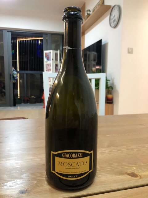 Giacobazzi Moscato Spumante Dolce | Vivino