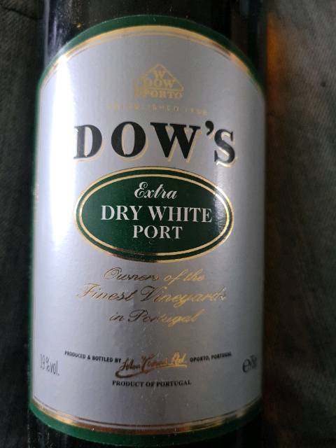N.V. Dow's Extra Dry White Port | Vivino 日本語