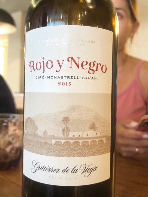Gutiérrez de la Vega Rojo Y Negro Red Blend | Vivino España