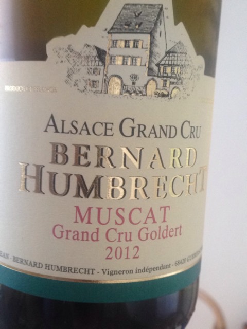 ワイン Bernard Humbrecht Muscat Alsace 2022 Bernard Humbrecht Muscat Alsace Grand Cru 'Goldert' | Vivino English