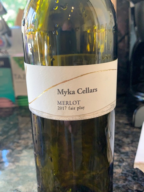 Myka Cellars Merlot | Vivino 日本