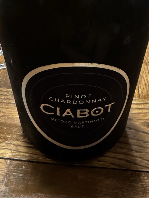 CIABOT PINOT CHARDONNAY BRUT 6本 lA9QxpsqQ3S55UrHnx0xaQ.jpg