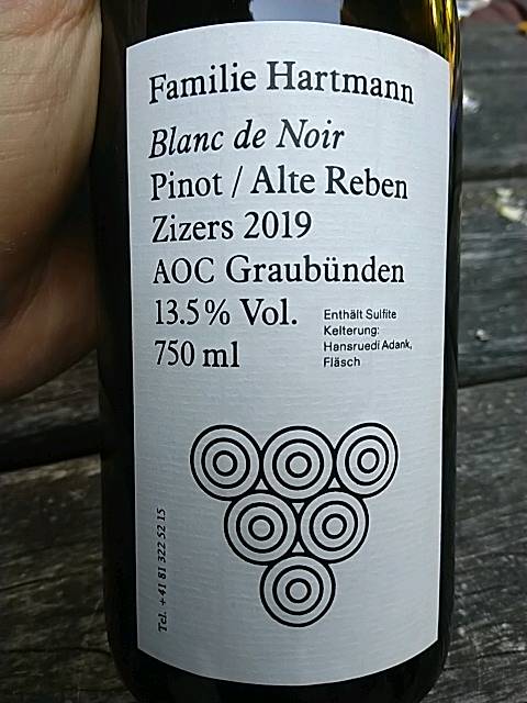 Familie Hartmann Alte Reben Pinot Blanc de Noir | Vivino English