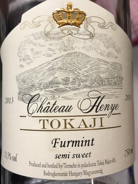 Château Henye Tokaji Furmint Semi Sweet | Vivino Français