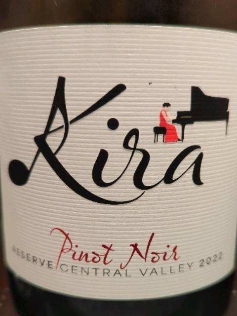 ワイン KIRA Kira (CL) Reserve Pinot Noir | Vivino English