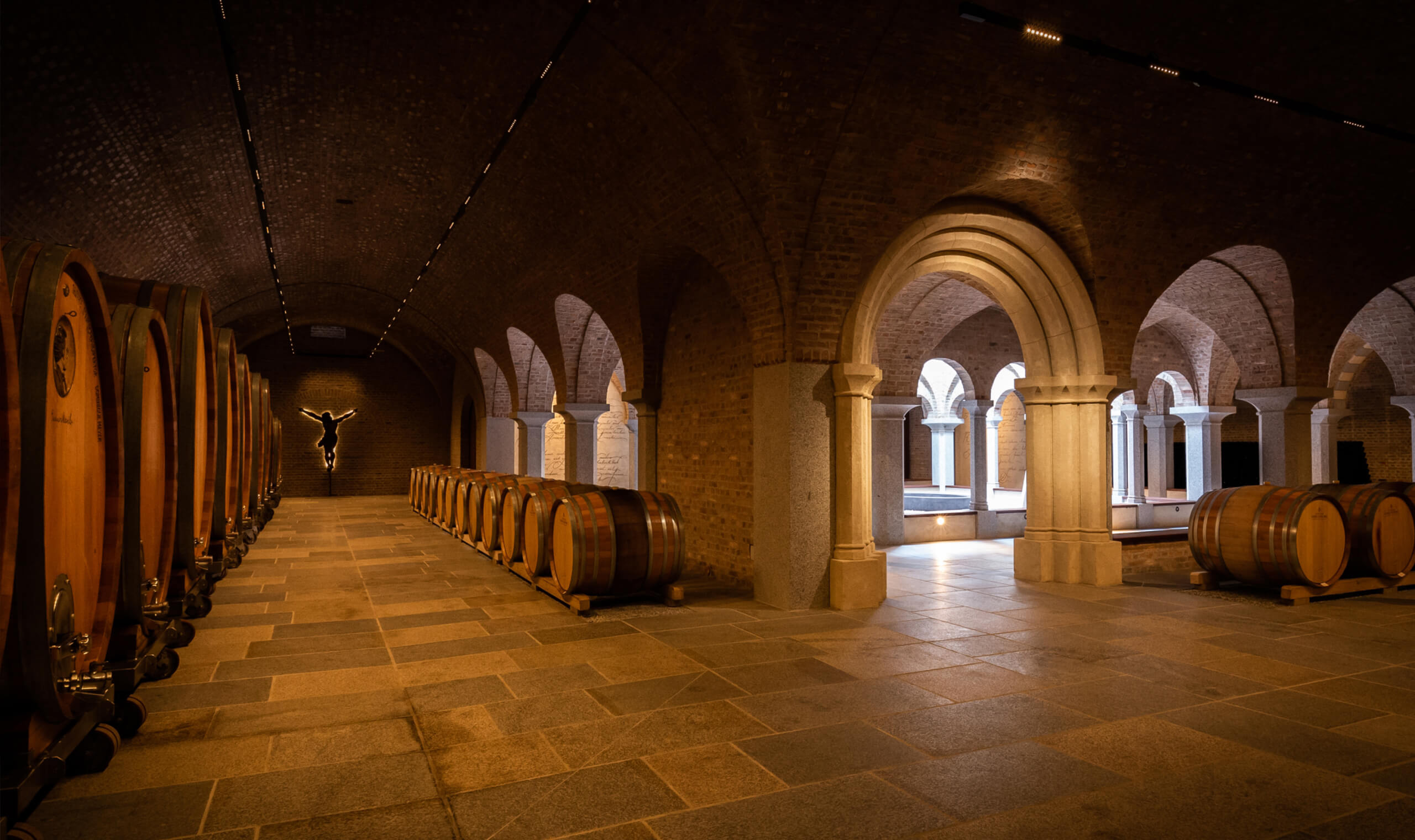 alt Image6