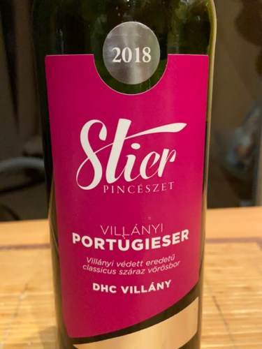 stier-vill-nyi-portugieser-vivino-canada