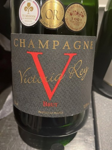 Victoria Rey Brut Champagne | Vivino Canada