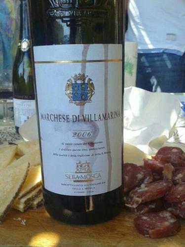 Write a review or message for Raeder's Wines & Liquors Buy and sell wine in weekly online auctions. From vintage Bordeaux to California new releases. For sellers we have the fastest turnaround auction to payday.