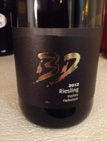 Borell Diehl Riesling Trocken Halbstuck