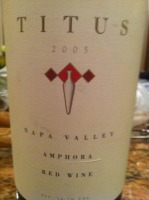 Titus Amphora Red
