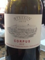 Strekov 1075 Corpus
