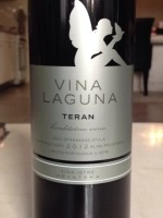 Vina Laguna Teran