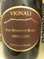 Venosa Vignali Abboccato Spumante Rosso