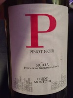 Feudo Montoni P Pinot Noir