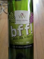 Villa Verona Vineyard Bff Red Table