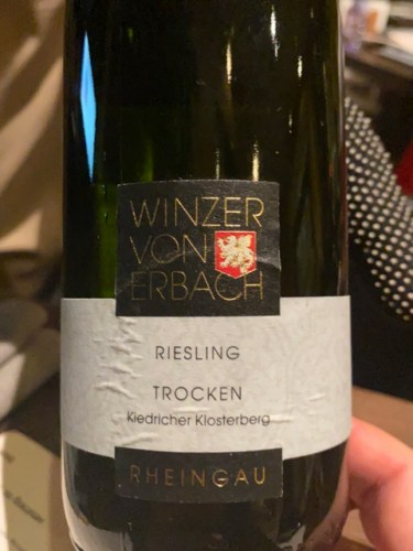 Winzer von erbach. 0,75 винцер фон баден рислинг сух. Riesling вино германия 2019. кидрихер клостерберг рислинг трокен. Winzer von erbach.
