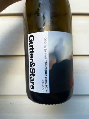 Gutter & Stars Drink The Sunshine Sauvignon Blanc | Vivino US