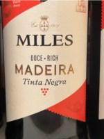 Miles Doce-Rich Madeira Tinta Negra