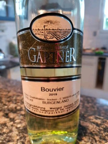 Nationalpark Hof Gartner Jungwein Bouvier Vivino