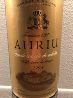 Vinuri de Comrat Auriu