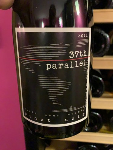 37th Parallel Pinot Noir | Vivino Brasil