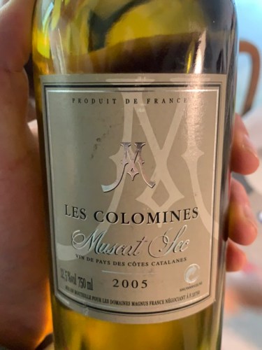 Les Domaines Magnus Les Colomines Muscat Sec | Vivino English
