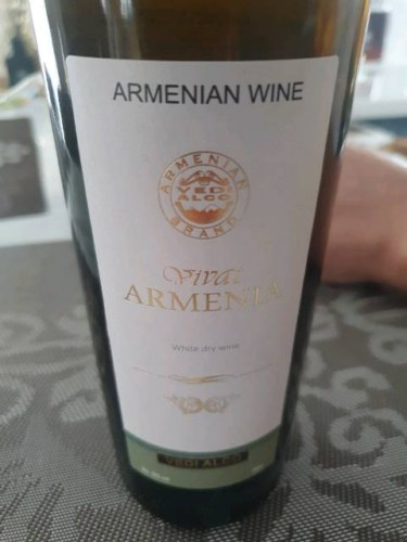 Vedi Alco Vivat Armenia / Виват Армения Dry White | Vivino US