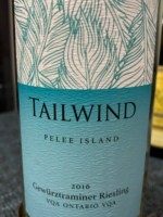 Pelee Island Winery Tailwind Gewürztraminer - Riesling
