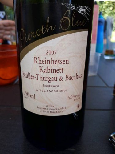 Pieroth Blue 2023 Müller-Thurgau 750ml Pieroth Blue Müller-Thurgau - Bacchus Kabinett | Vivino English