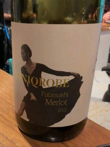 Viniqrobe Futatsuishi Merlot | Vivino 日本語