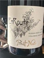 EnRoute Hallberg Vineyard Pinot Noir