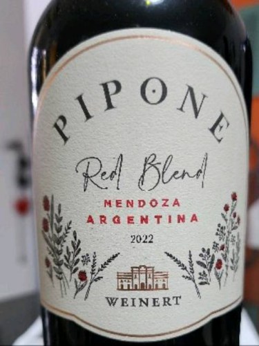 Weinert Pipone Red Blend | Vivino US