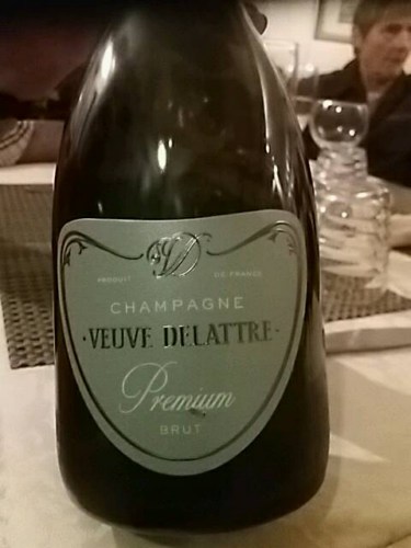 Veuve Delattre Preium Brut NV  Wine Info