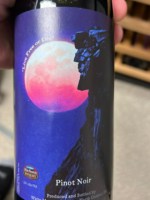 White Mountain Winery Pinot Noir