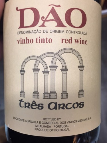 Três Arcos Tinto | Vivino US