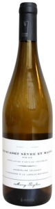 Mary Taylor Muscadet Sevre et Maine Sur Lie N.V.