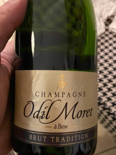 Odil Moret Tradition Brut Champagne | Vivino Français